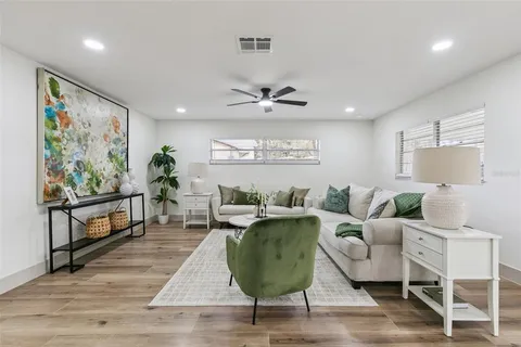 $519,500 | 622 Spring Oaks Boulevard, Altamonte Springs, FL 32714