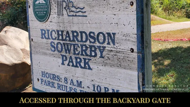 $325,000 | 107 South Main Street, Rockford, MI 49341