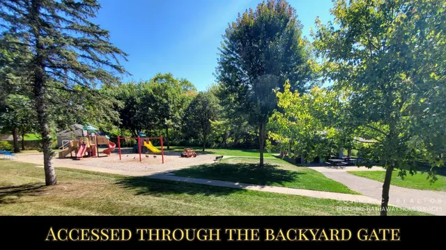 $325,000 | 107 South Main Street, Rockford, MI 49341