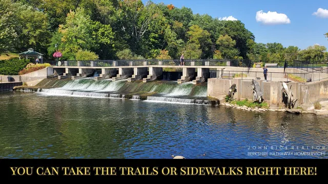 $325,000 | 107 South Main Street, Rockford, MI 49341