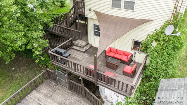 $325,000 | 107 South Main Street, Rockford, MI 49341