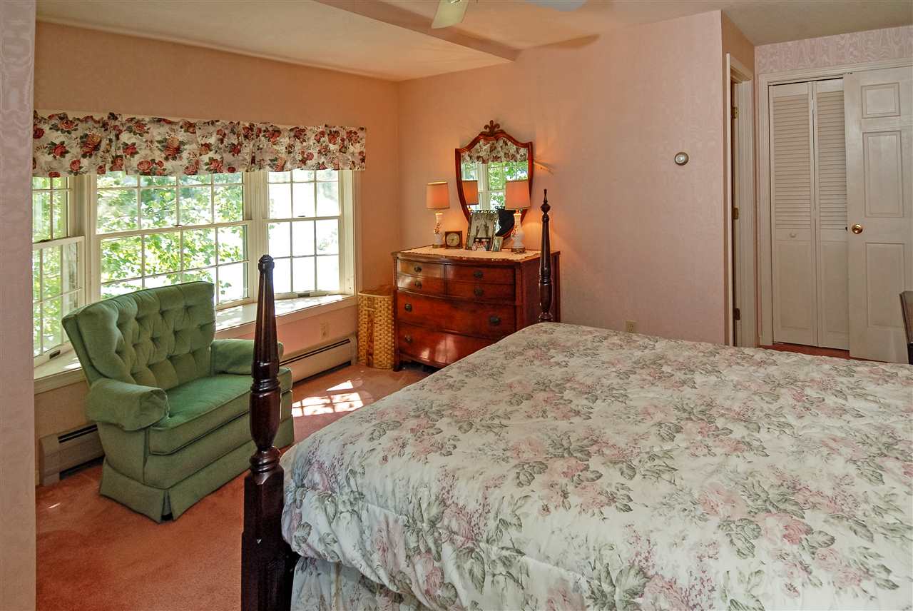 995 Suncook Valley Road Alton, NH 03809 - Photo 11 of 23