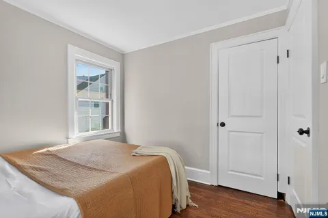 $825,000 | 400 Elmwood Avenue, Maplewood, NJ 07040