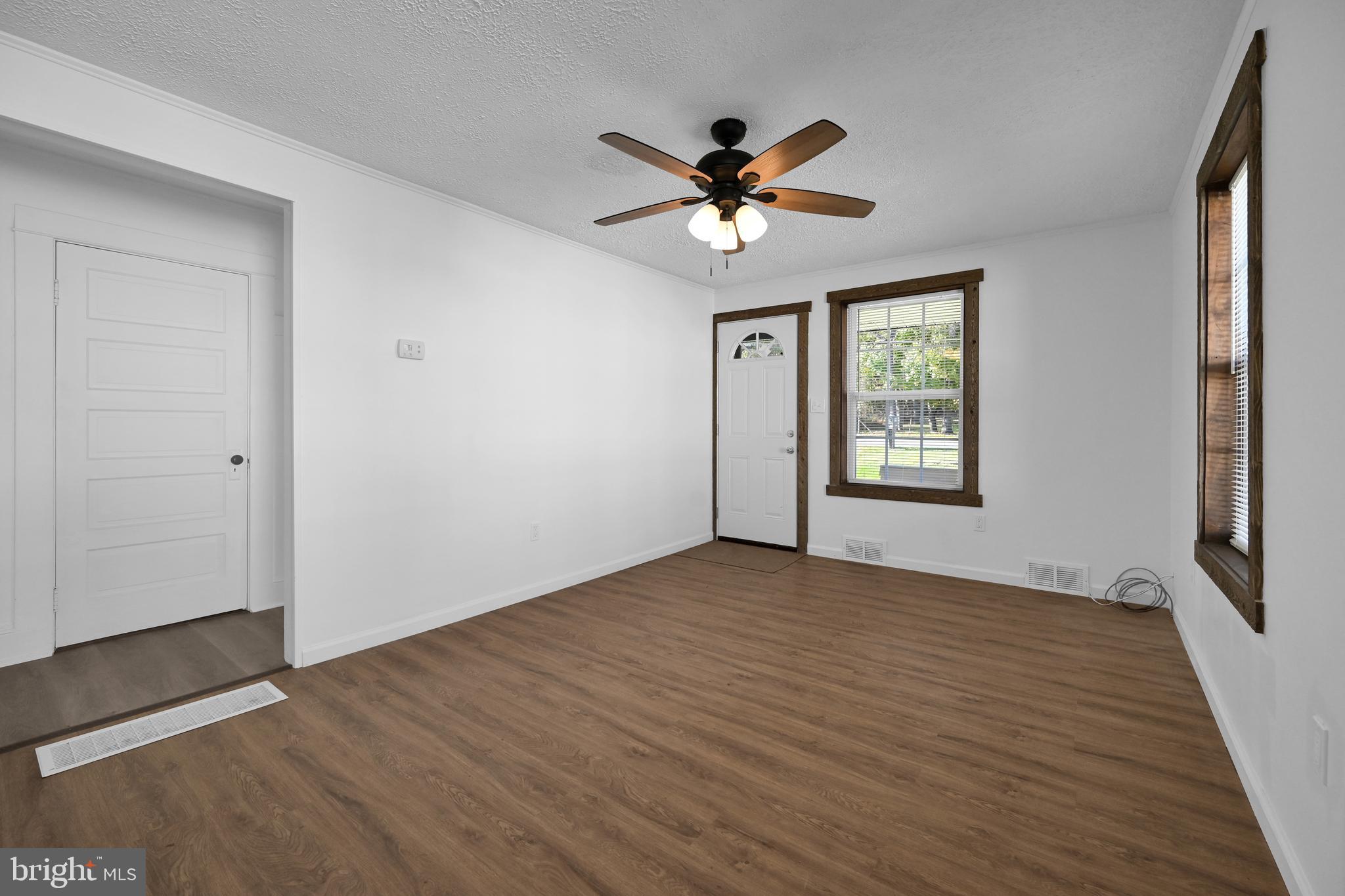 13 Ritters Lane Owings Mills, MD 21117 - Photo 15 of 43 Living Room