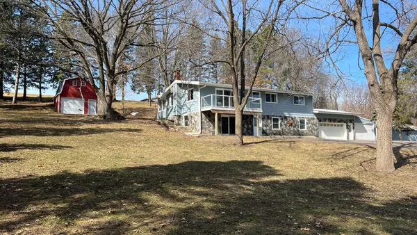 $389,000 | 26129 County Road 2, St. Cloud, MN 56301