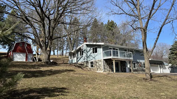 $389,000 | 26129 County Road 2, St. Cloud, MN 56301