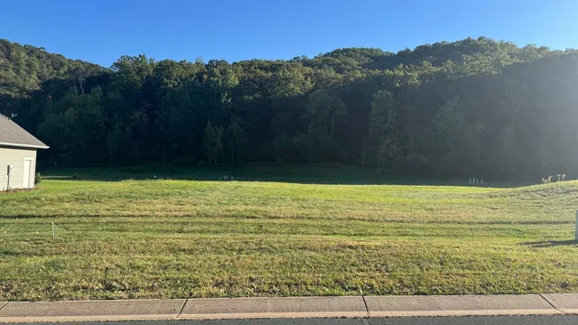 $39,000 | 2725 Oakhurst Drive, Lake City, MN 55041