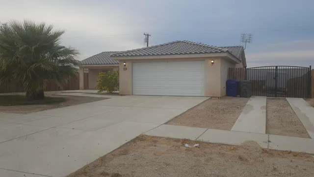 a view of backyard of house