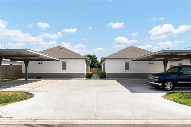 $1,300 | 1809 Ramirez Street, Unit 2, Mission, TX 78573