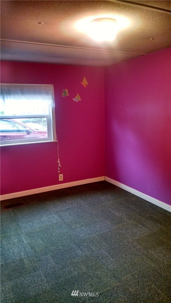 375 Union Avenue Southeast, Unit 133 Renton, WA 98059 - Photo 3 of 11 Gallery Image 3