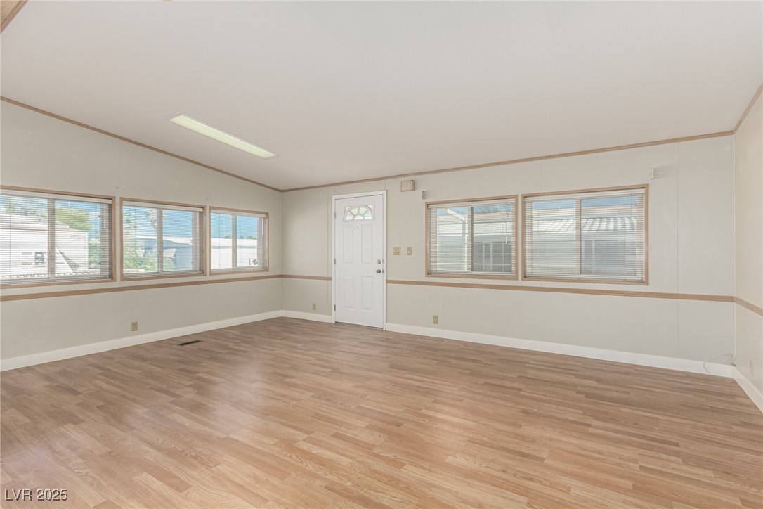 5185 Ridge Drive Las Vegas, NV 89103 - Photo 5 of 26 Gallery Image 5