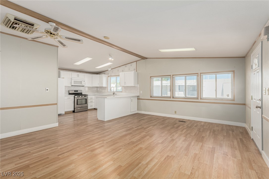 5185 Ridge Drive Las Vegas, NV 89103 - Photo 6 of 26 Gallery Image 6