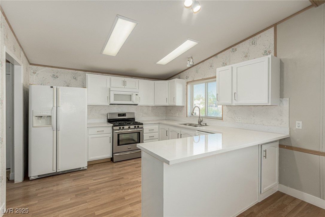 5185 Ridge Drive Las Vegas, NV 89103 - Photo 10 of 26 Gallery Image 10