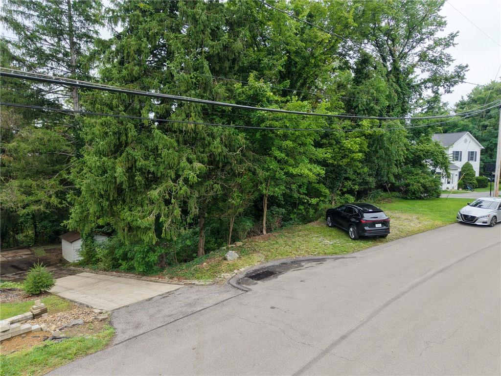 77 Bellview Circle McKees Rocks, PA 15136 - Photo 37 of 44 Gallery Image 37