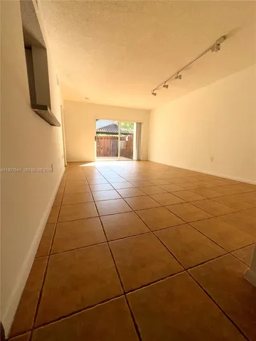 $2,850 | 4708 Northwest 114th Avenue, Unit 1043, Doral, FL 33178