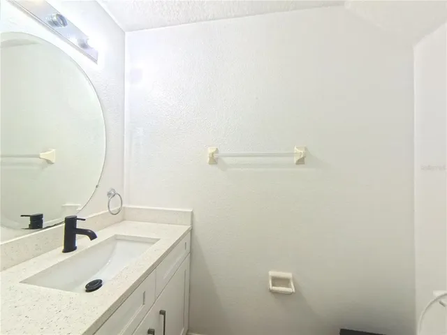 $299,900 | 215 Glowing Peace Lane, Unit 86, Orlando, FL 32824