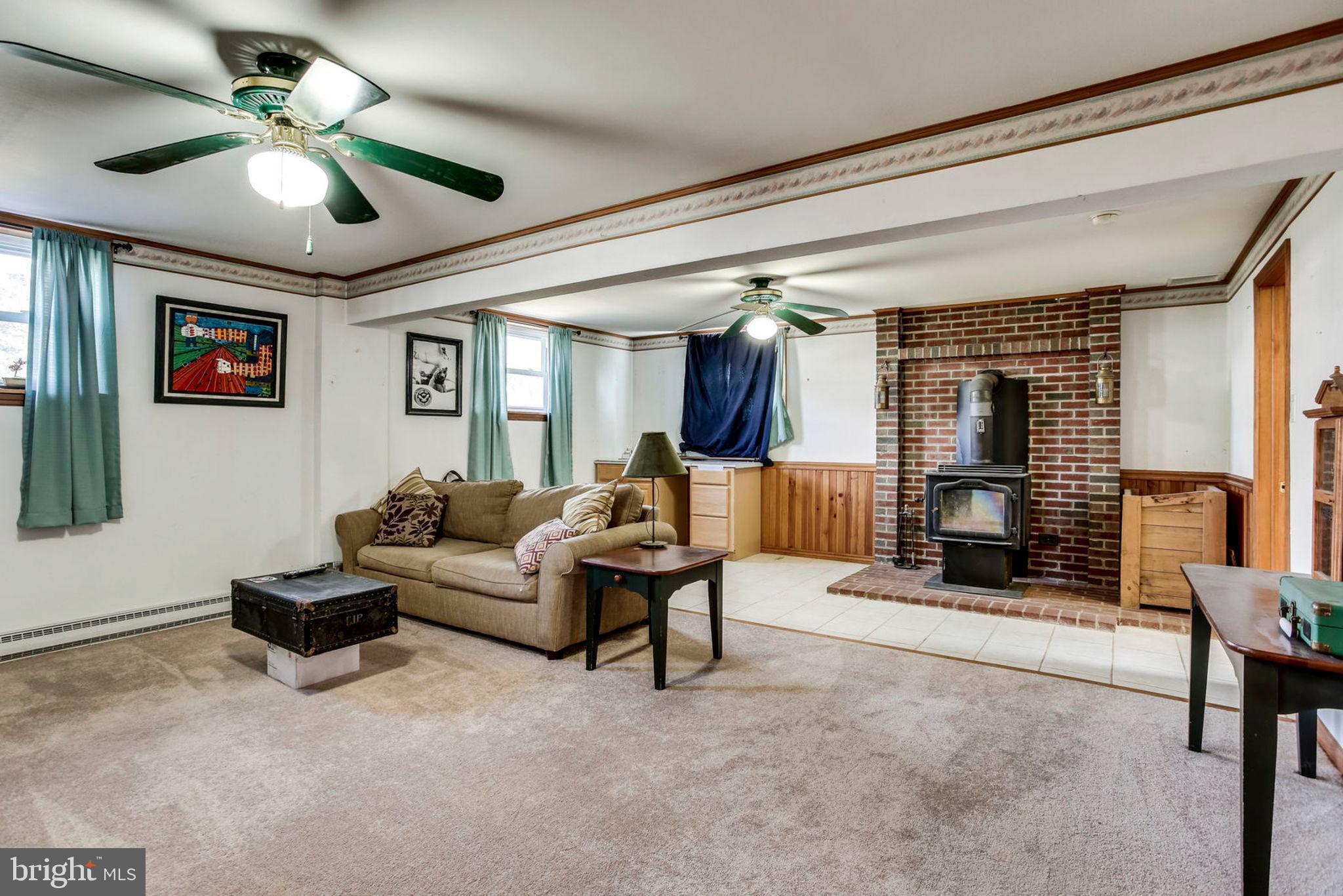 802 East Roanoke Road Sterling, VA 20164 - Photo 34 of 54 Gallery Image 34