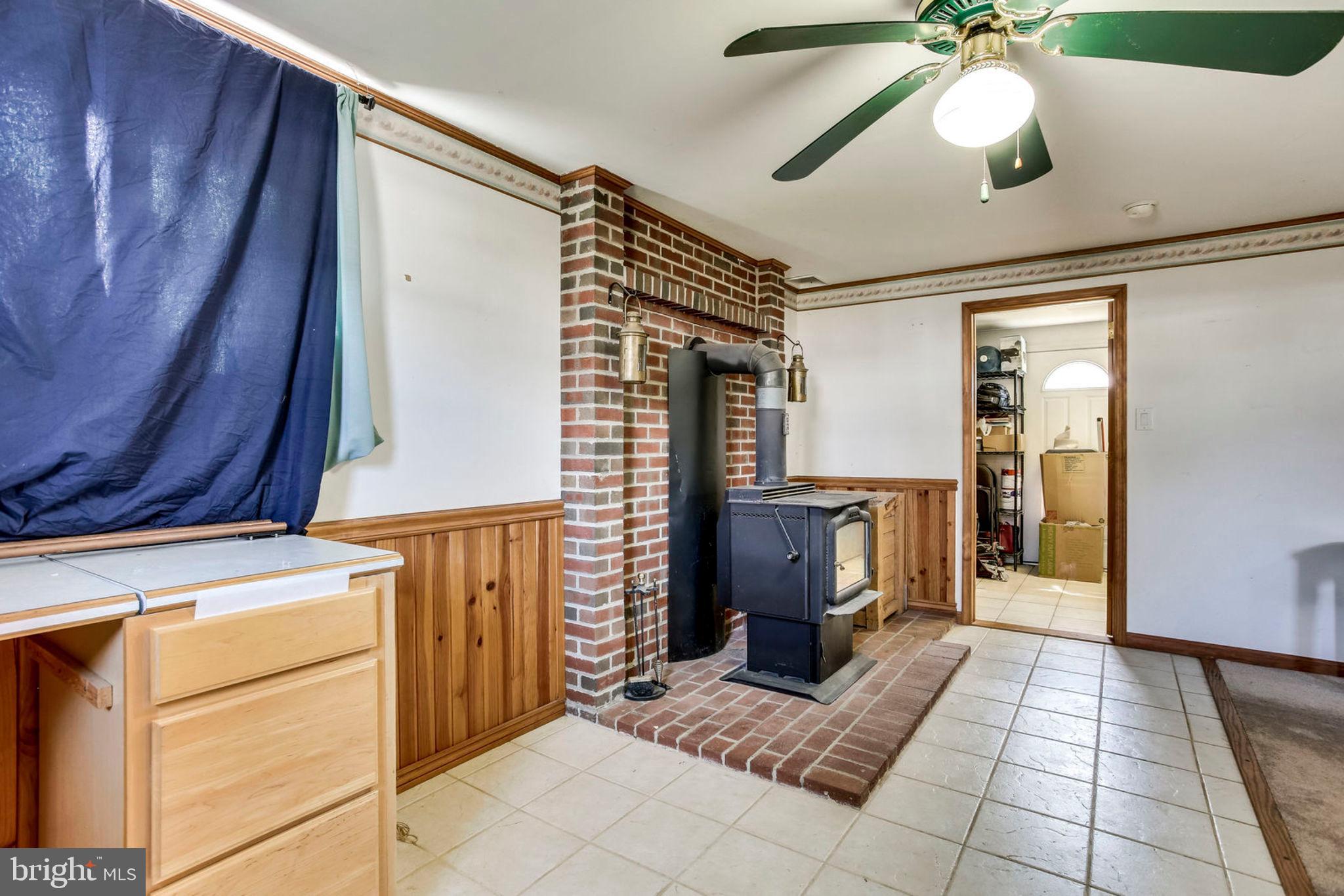802 East Roanoke Road Sterling, VA 20164 - Photo 43 of 54 Gallery Image 43