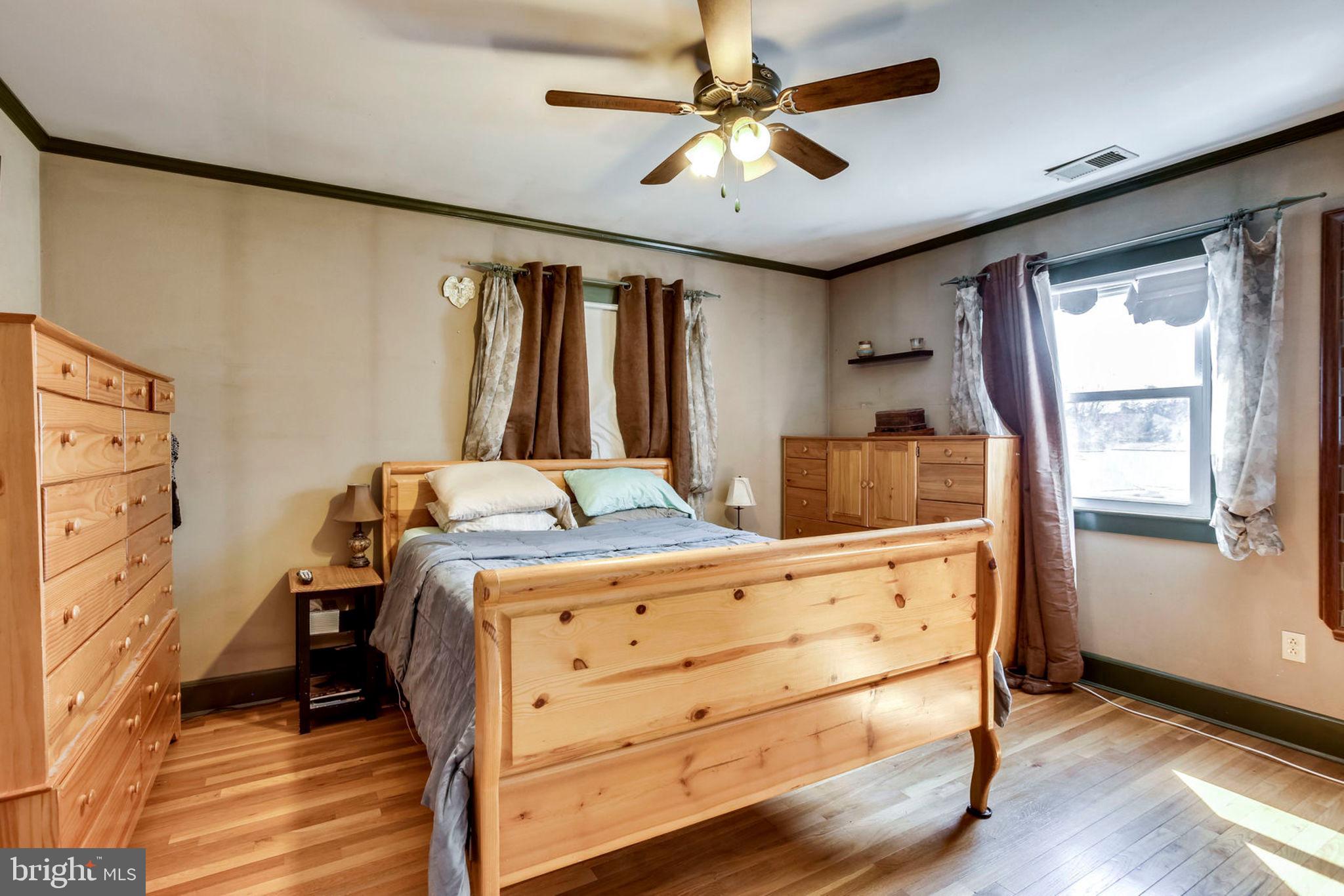 802 East Roanoke Road Sterling, VA 20164 - Photo 45 of 54 Gallery Image 45