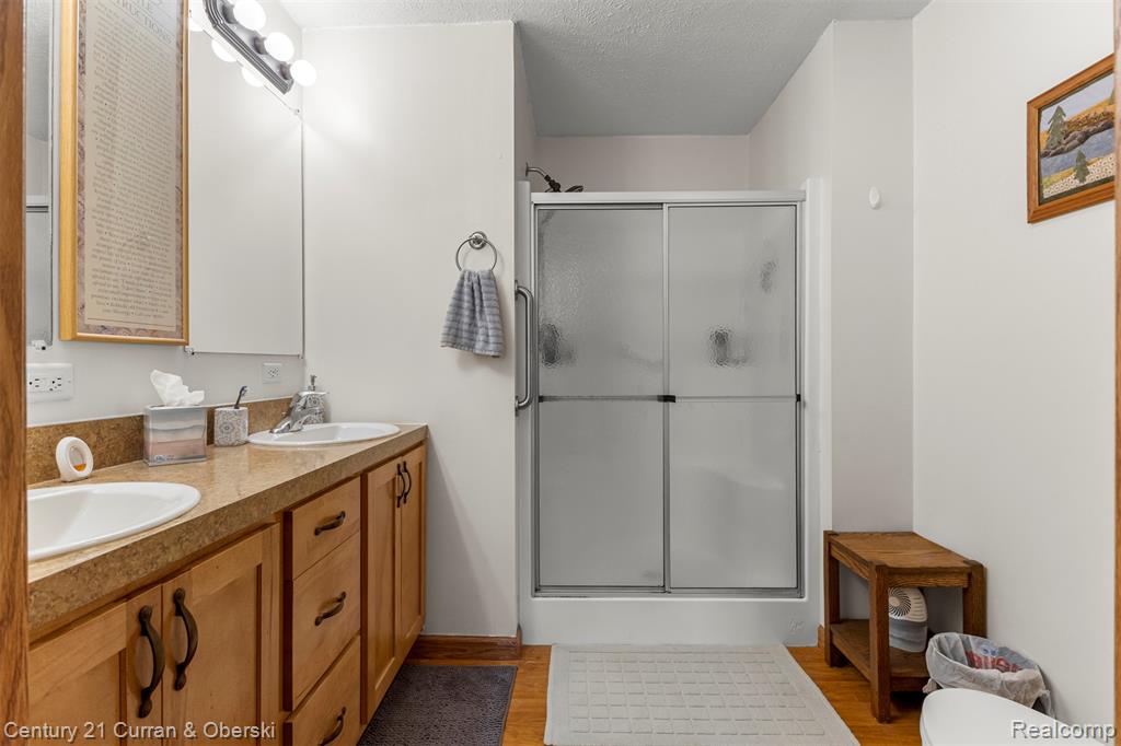 58539 Dolly Road South Lyon, MI 48178 - Photo 22 of 44 Gallery Image 22