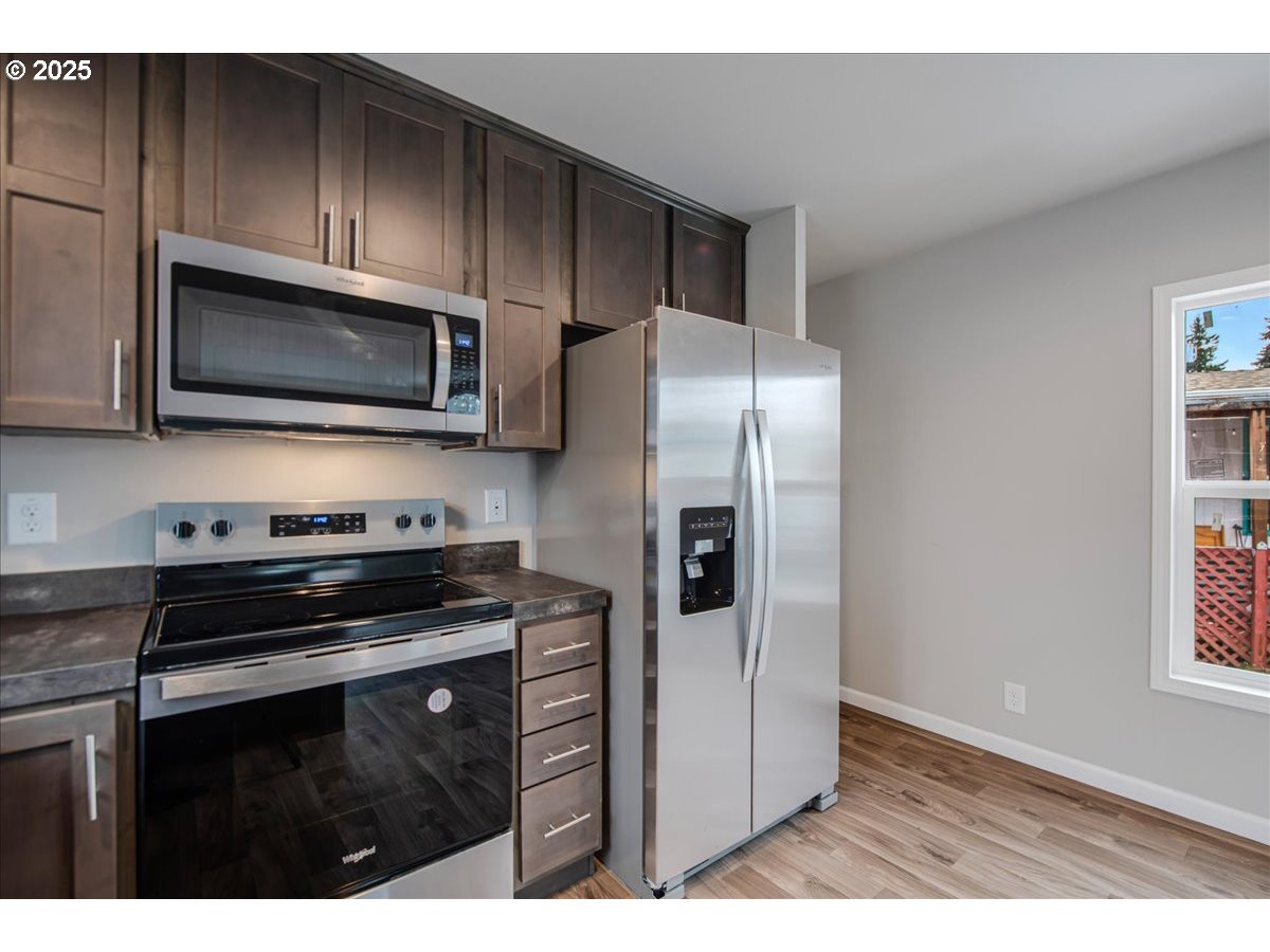 3441 Southeast 111th Avenue, Unit 20 Portland, OR 97266 - Photo 11 of 18