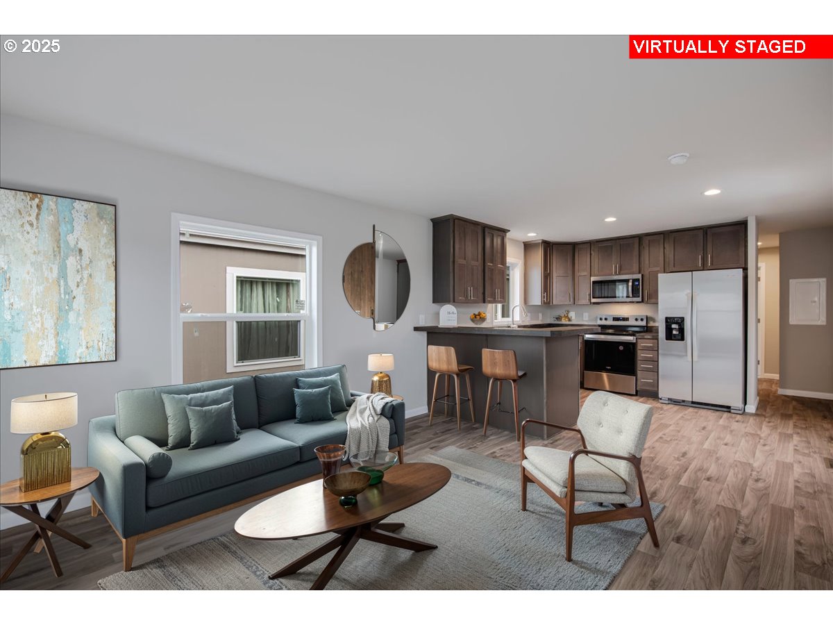 3441 Southeast 111th Avenue, Unit 20 Portland, OR 97266 - Photo 4 of 18