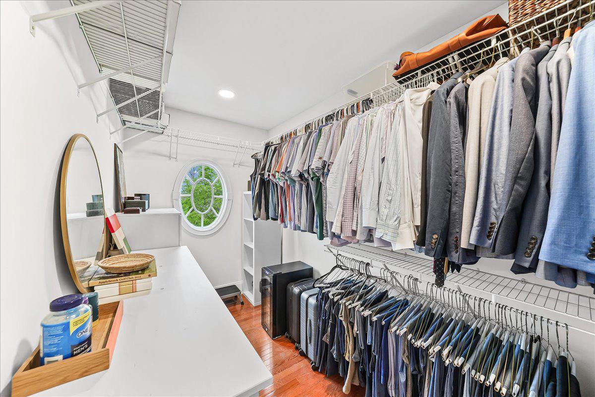 509 Radek Court West Chester, PA 19382 - Photo 23 of 46 1 of 2 walk in closets