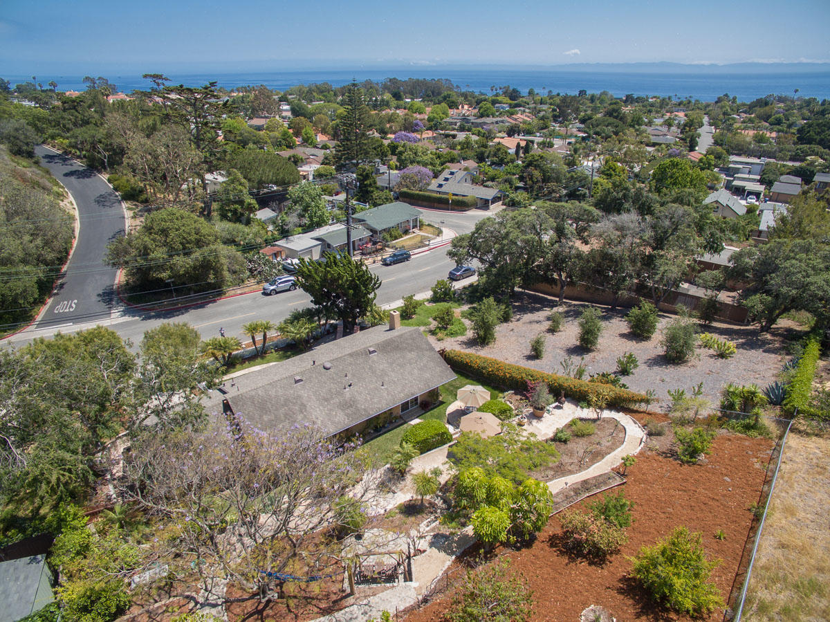 511 Fellowship Road Santa Barbara, CA 93109 - Photo 23 of 24 an aerial view of multiple house