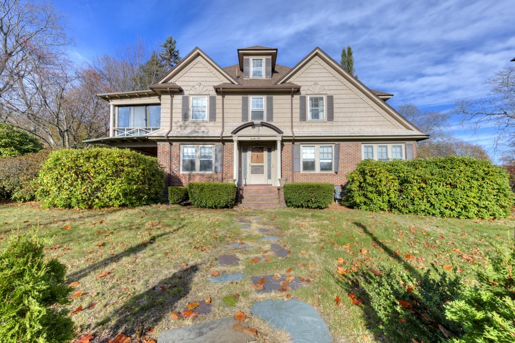 24 Hadwen Road Worcester, MA 01602 - Photo 1 of 42