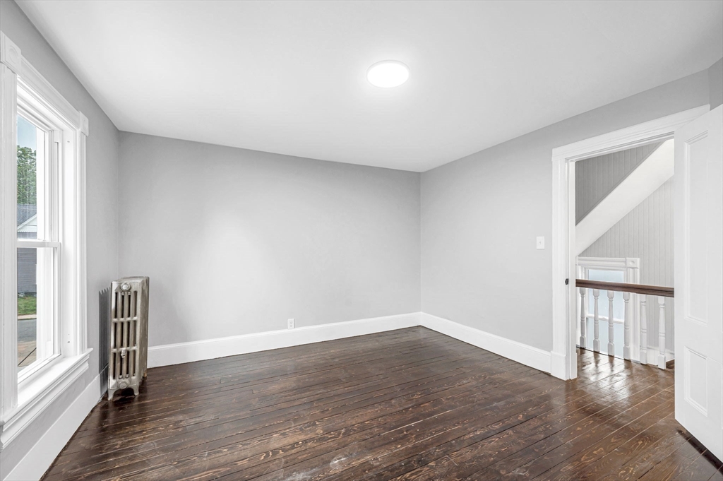 15 Myrtle Avenue Holyoke, MA 01040 - Photo 20 of 42