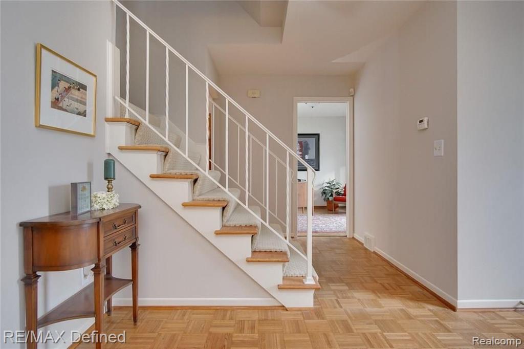934 Spartan Court Rochester Hills, MI 48309 - Photo 17 of 35