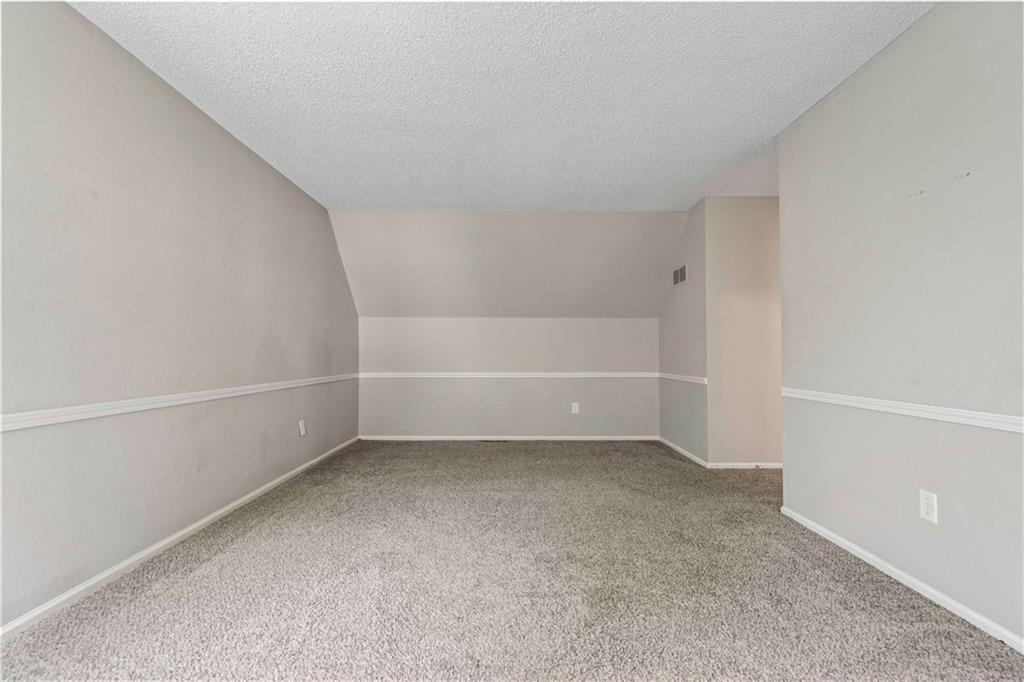 312 Northwest Locust Street Lee's Summit, MO 64064 - Photo 30 of 51