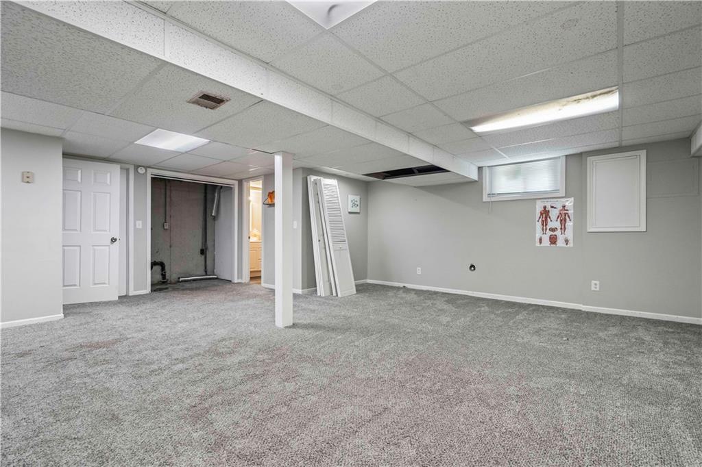 312 Northwest Locust Street Lee's Summit, MO 64064 - Photo 36 of 51