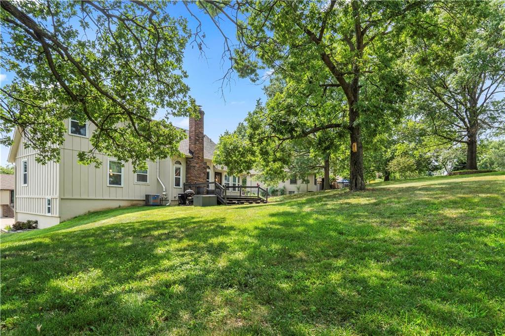 312 Northwest Locust Street Lee's Summit, MO 64064 - Photo 42 of 51