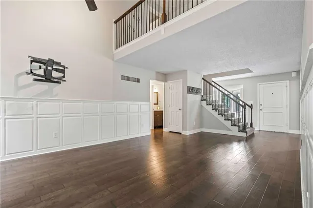 $449,000 | 312 Northwest Locust Street, Lee's Summit, MO 64064