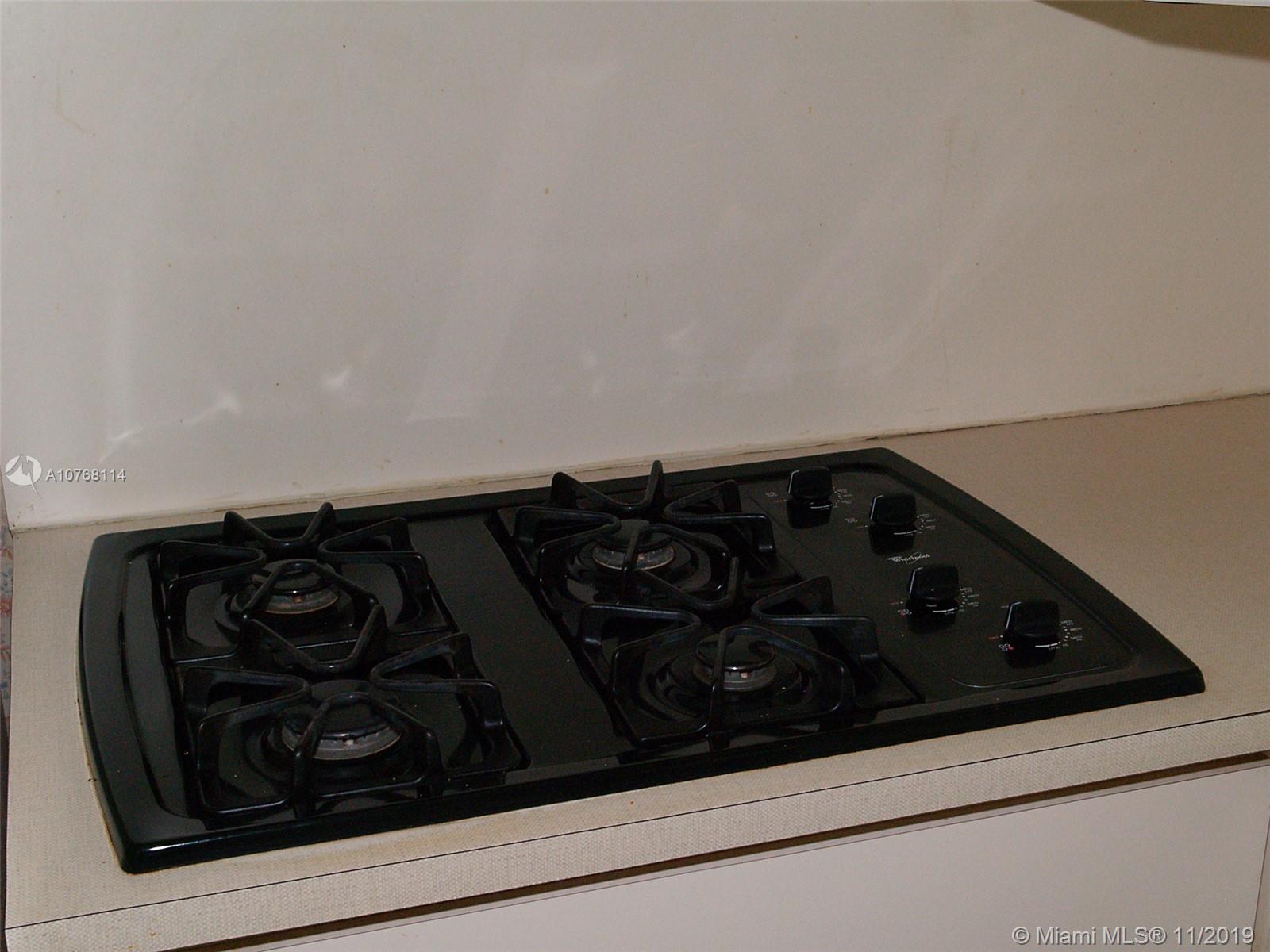 3046 Arthur Street Hollywood, FL 33021 - Photo 15 of 37 Gallery Image 15