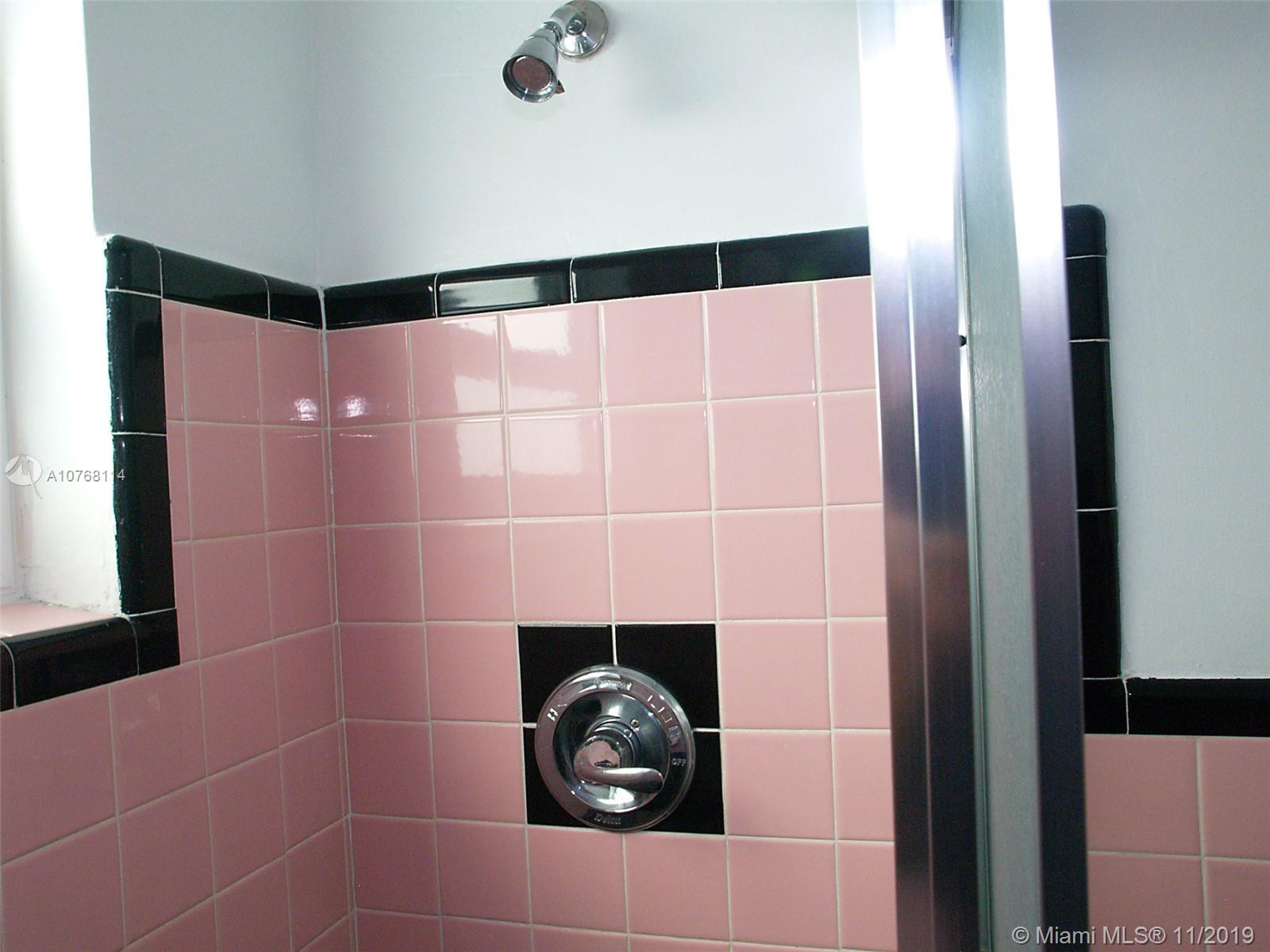 3046 Arthur Street Hollywood, FL 33021 - Photo 20 of 37 Gallery Image 20
