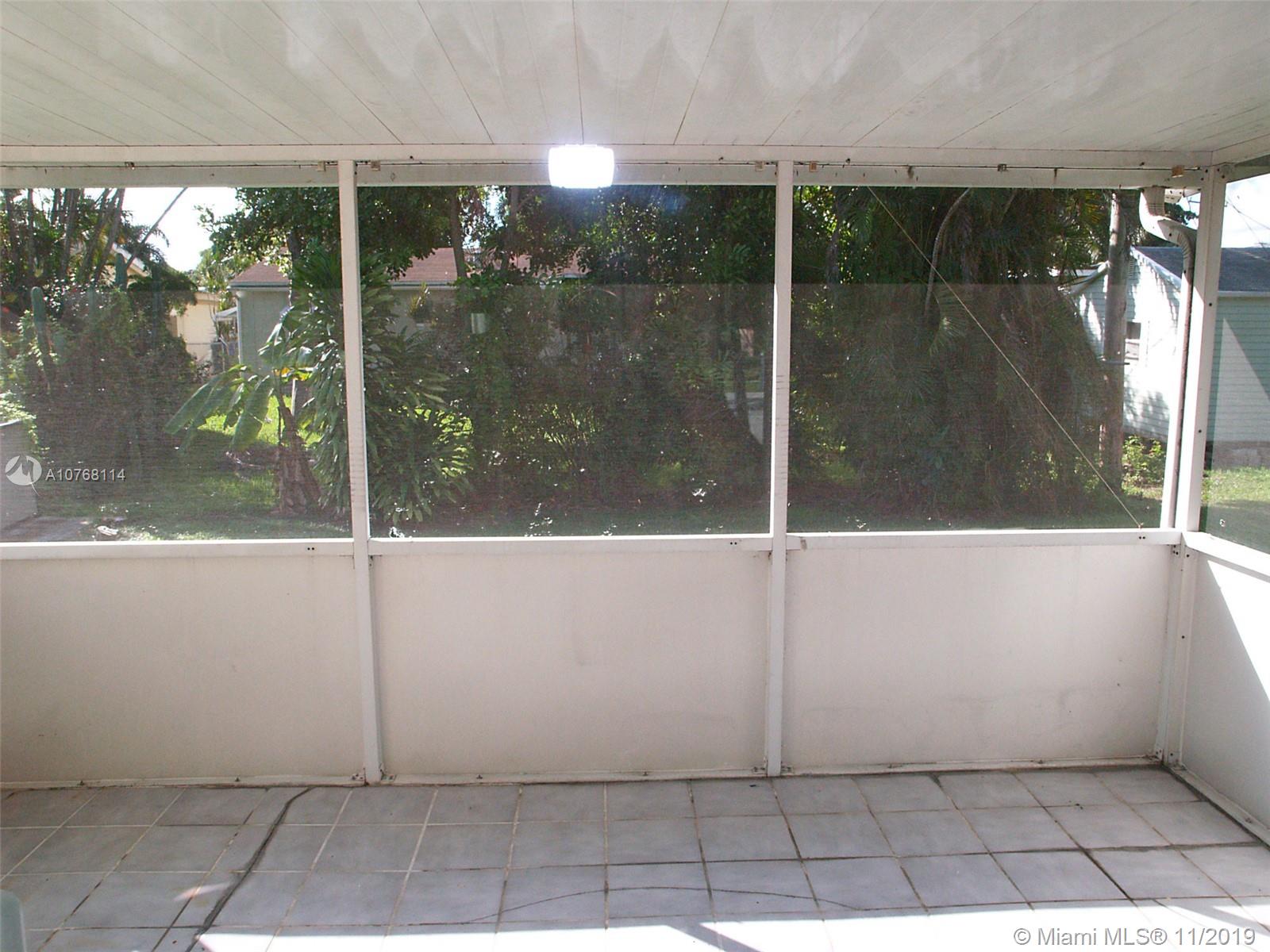 3046 Arthur Street Hollywood, FL 33021 - Photo 32 of 37 Gallery Image 32