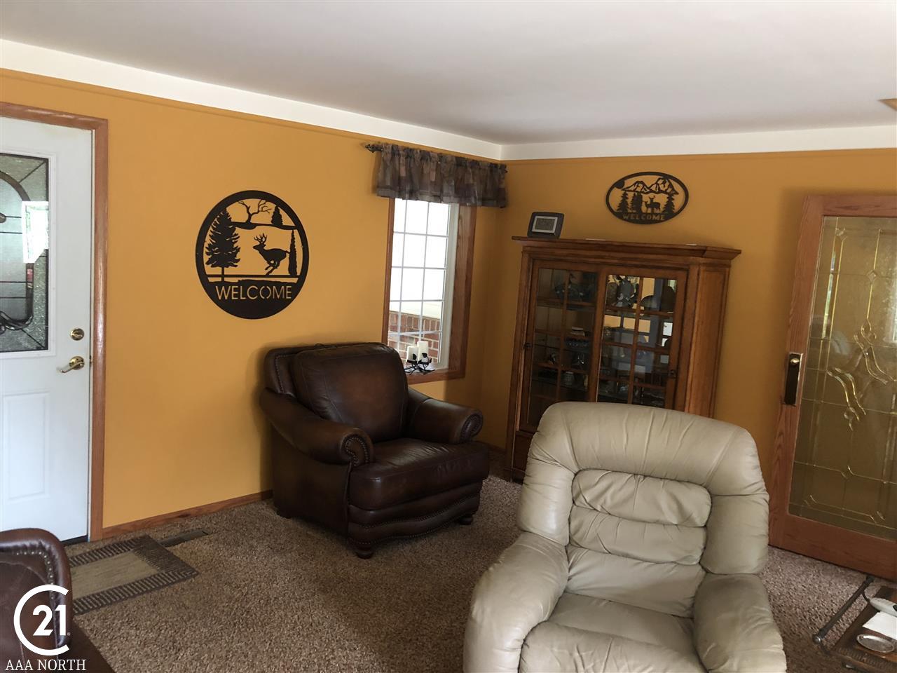 6447 Hough Road Almont, MI 48003 - Photo 22 of 51 31362437-21.JPG