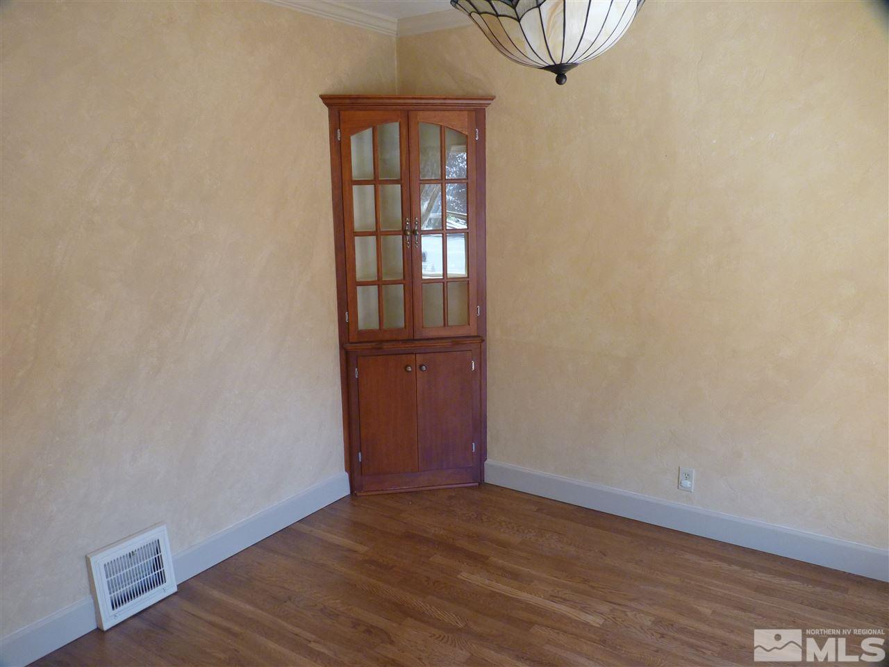 357 Mary Street Reno, NV 89509 - Photo 8 of 20 Photo 8