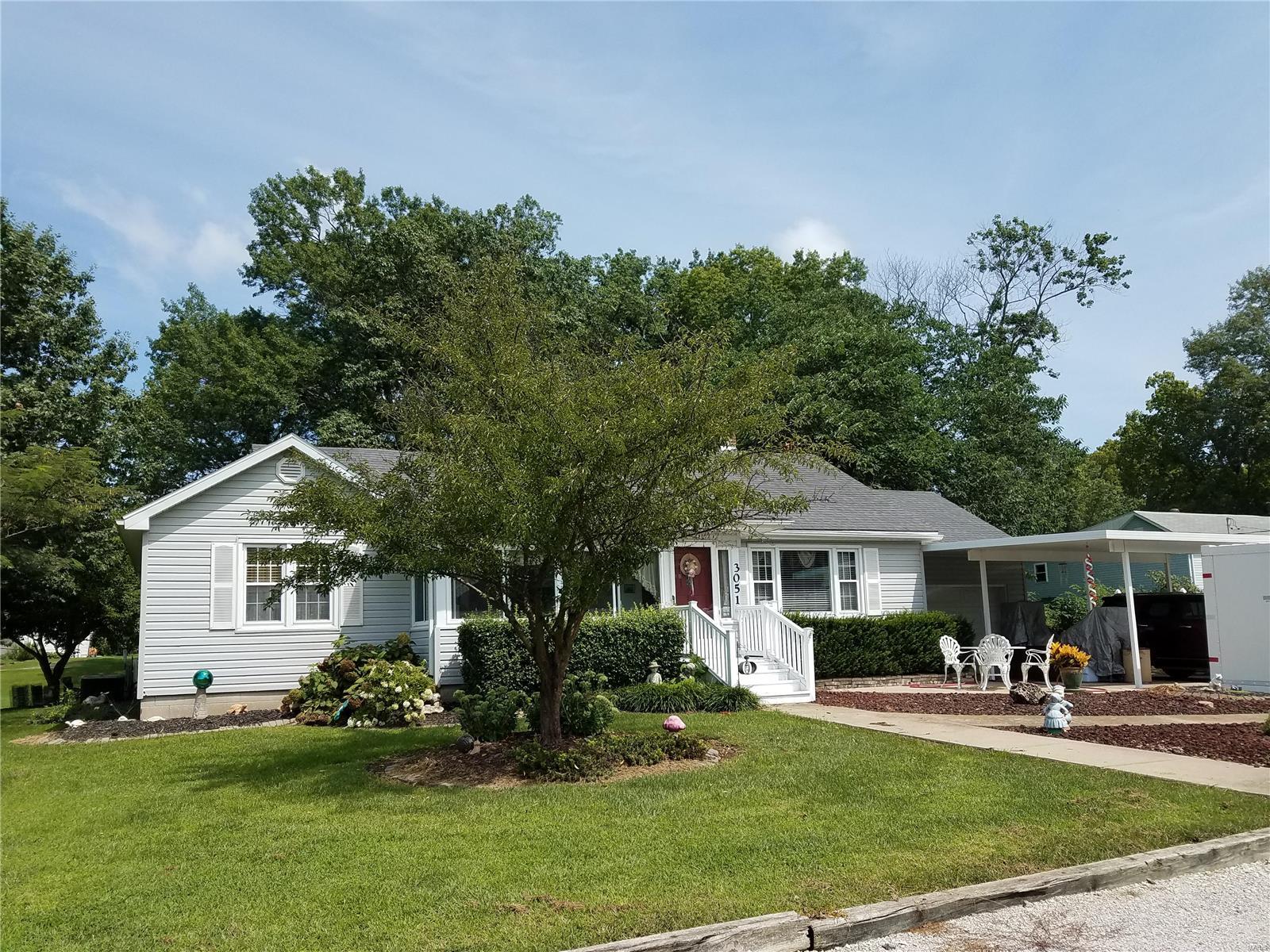 3051 Seiler Road Alton, IL 62002 - Photo 2 of 29