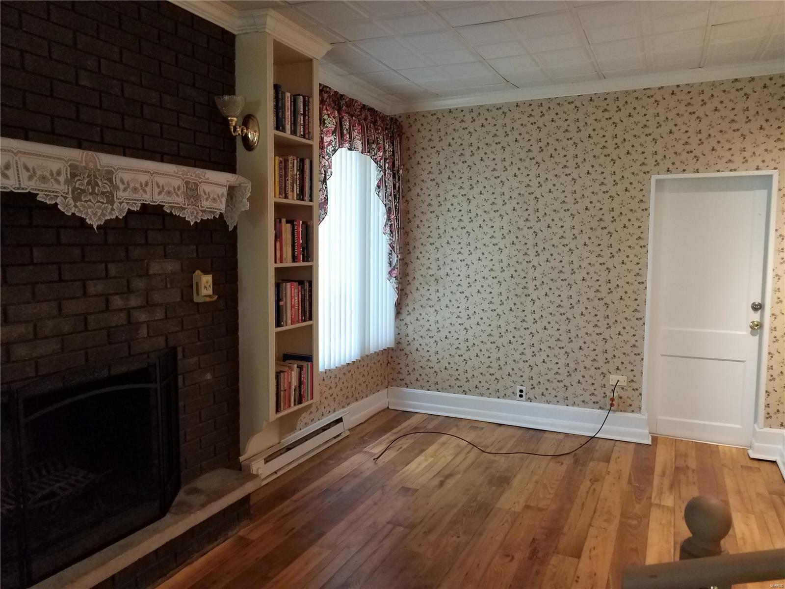 3051 Seiler Road Alton, IL 62002 - Photo 4 of 29