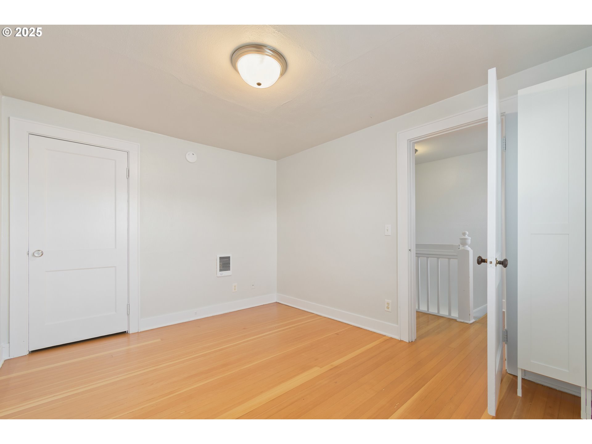 1671 Olive Street Eugene, OR 97401 - Photo 19 of 30