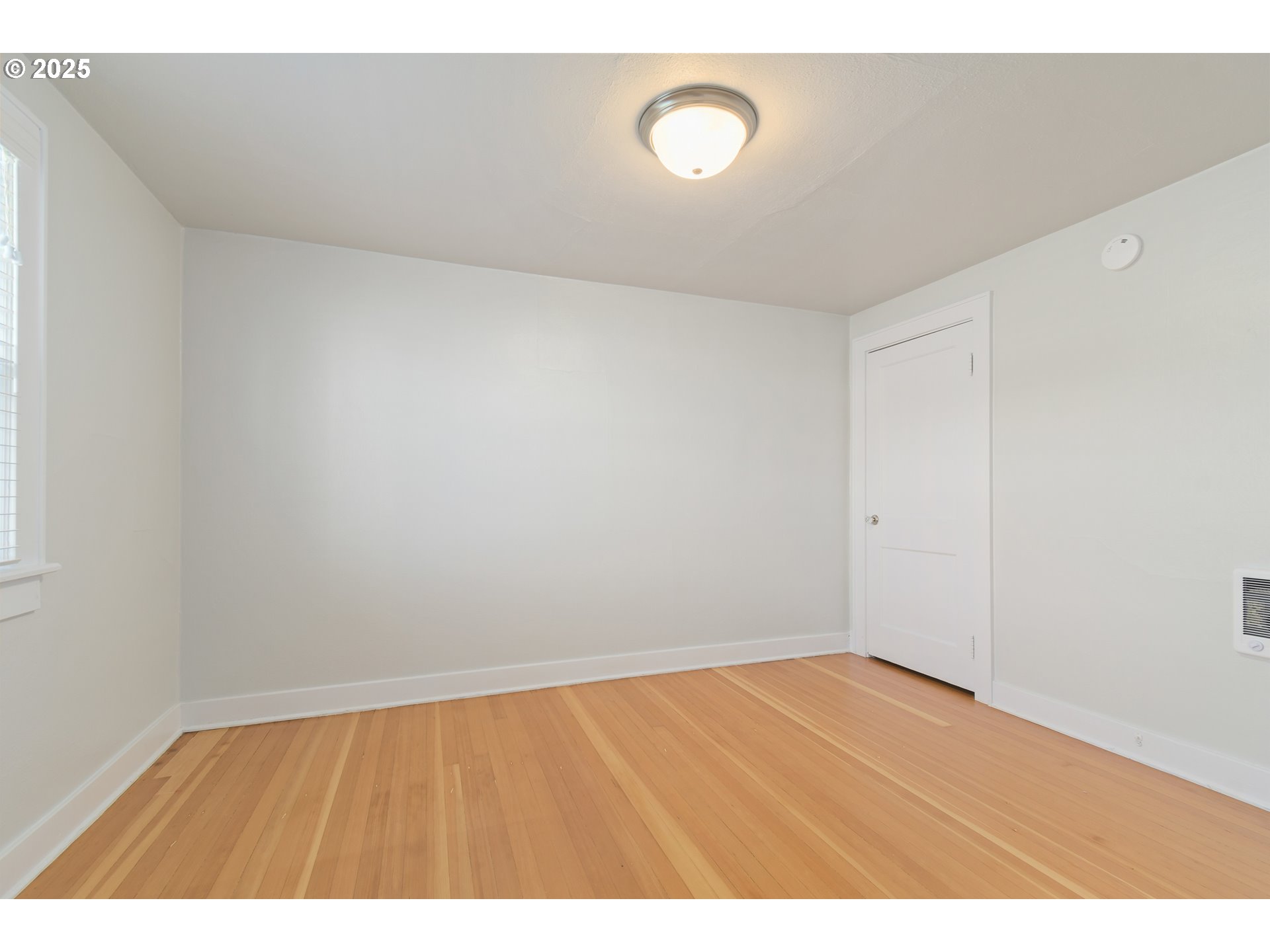 1671 Olive Street Eugene, OR 97401 - Photo 20 of 30