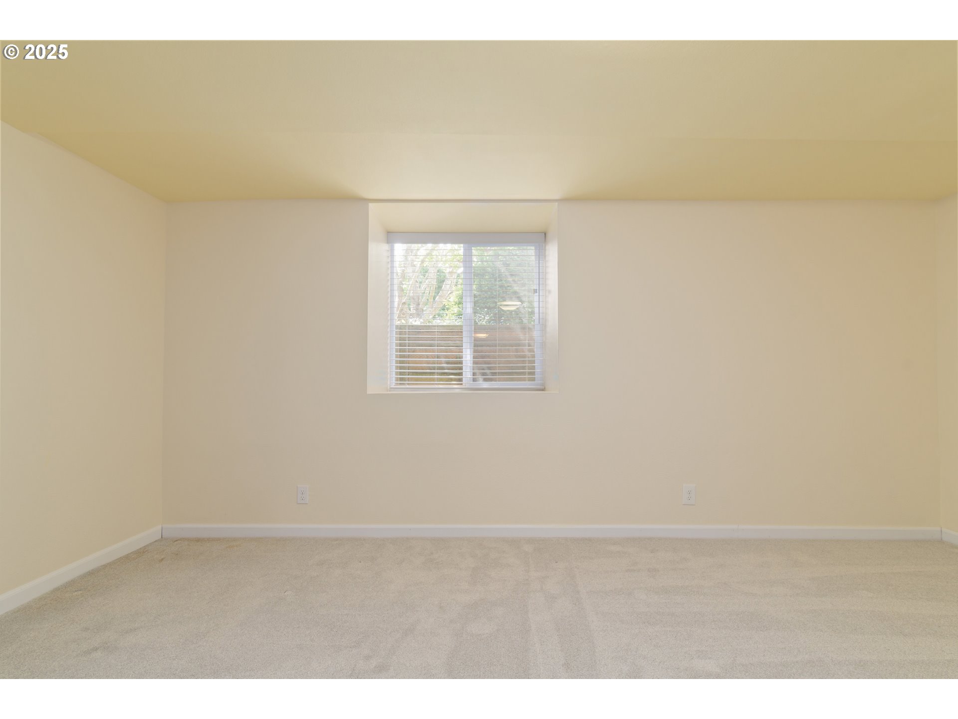 1671 Olive Street Eugene, OR 97401 - Photo 25 of 30