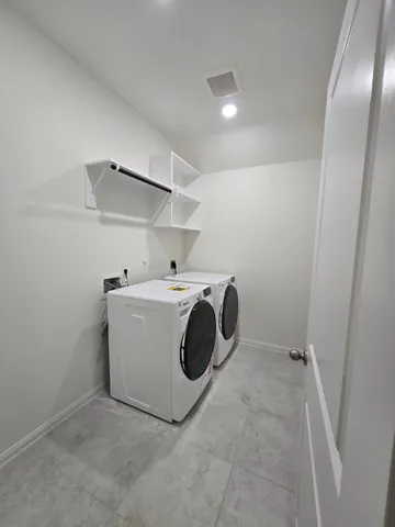 $2,800 | 1420 Florecer Lane, Magnolia, TX 77354