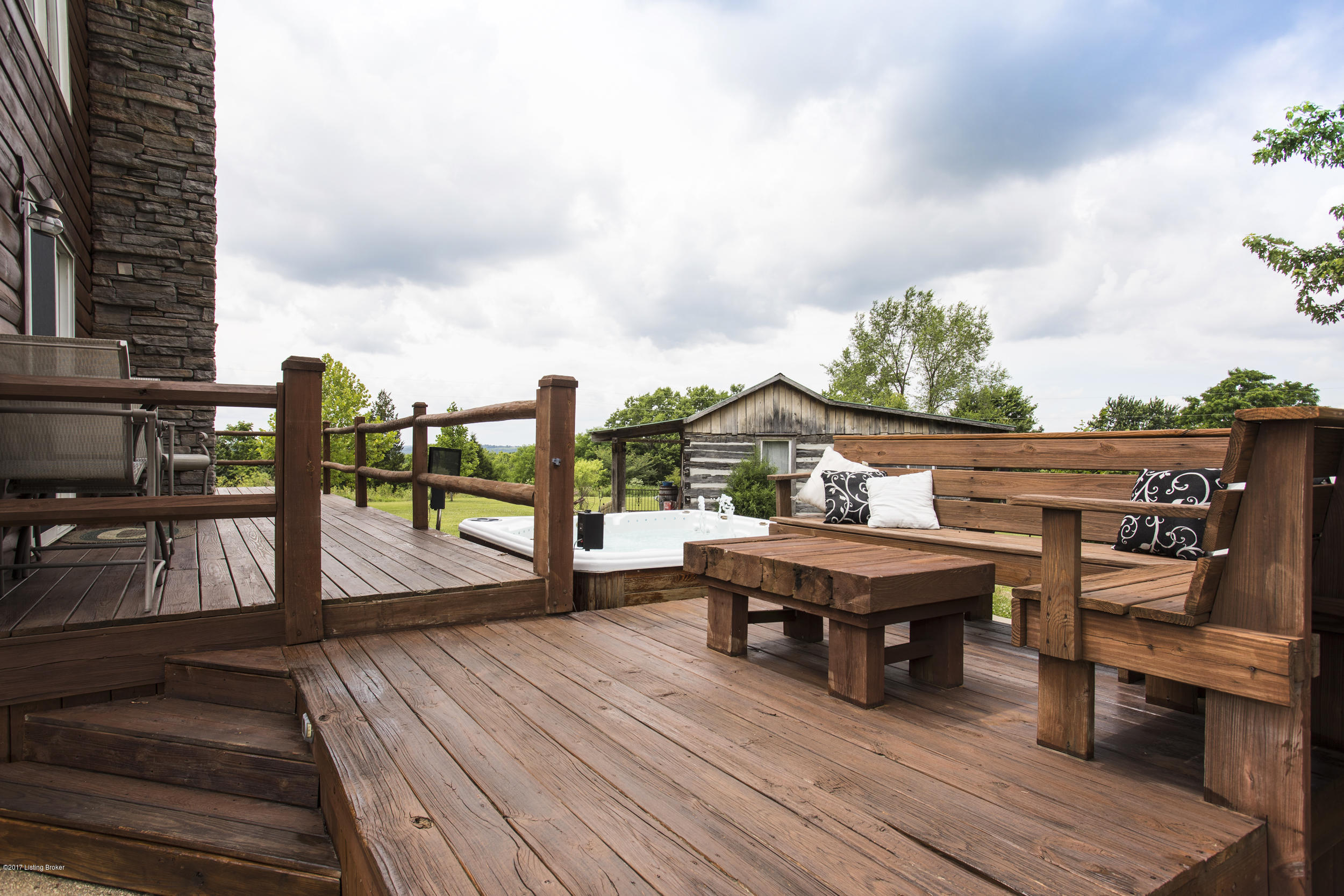 884 Morton Ridge Road Bedford, KY 40006 - Photo 28 of 47 28-rear deck