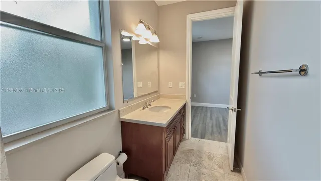 $3,990 | 210 Southwest 9th Street, Unit 210, Fort Lauderdale, FL 33315