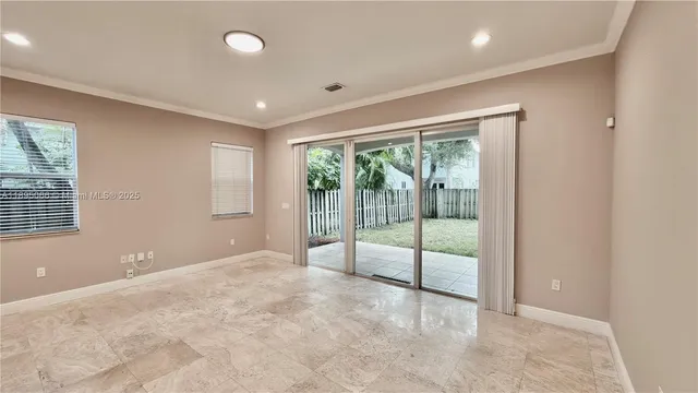 $3,990 | 210 Southwest 9th Street, Unit 210, Fort Lauderdale, FL 33315