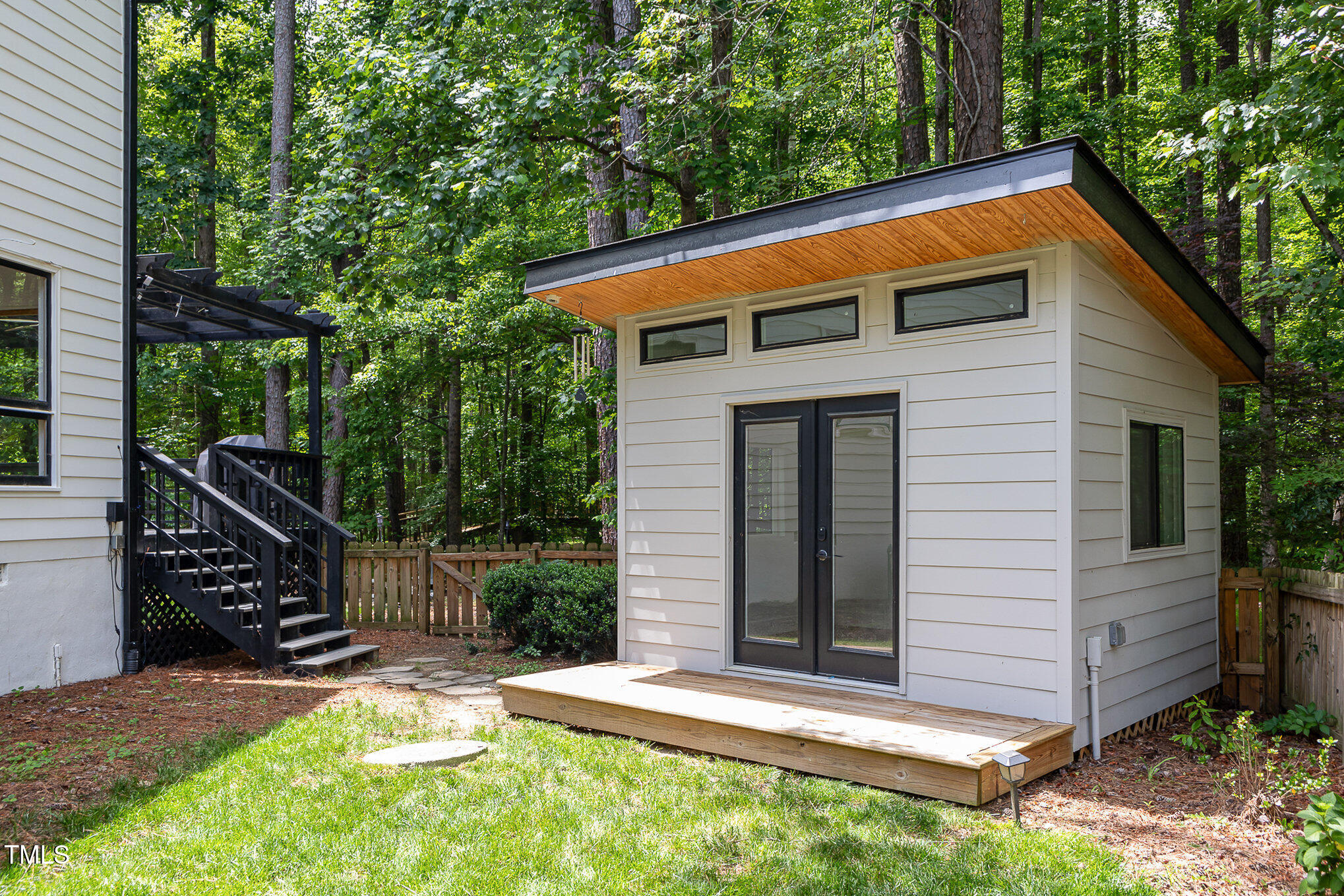 1120 Berwyn Way Raleigh, NC 27615 - Photo 23 of 25 024_bc4a7780-edit_452